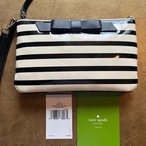 Kate Spade Black/White Patent Wristlet - NEW with Tags